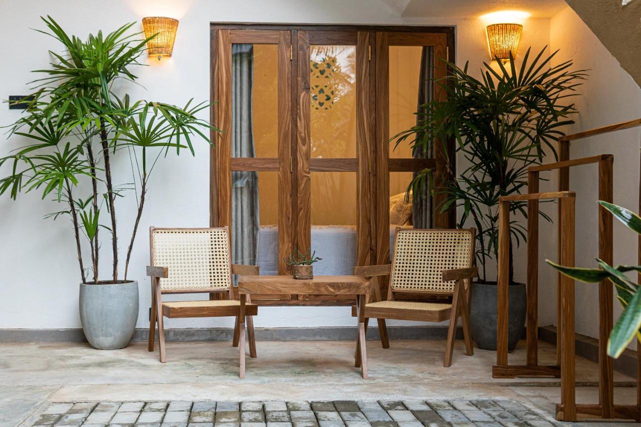 Lucky'S Surf Camp Bed and Breakfast Weligama Εξωτερικό φωτογραφία