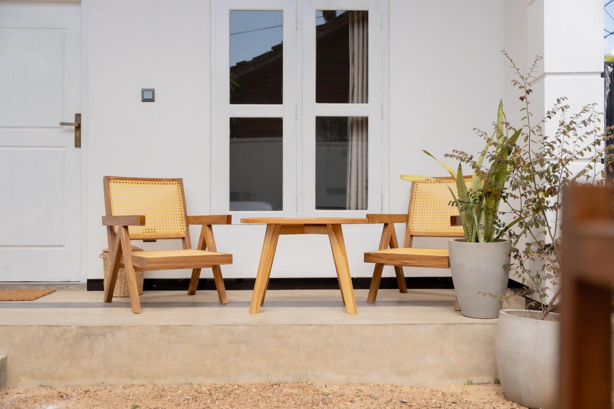 Lucky'S Surf Camp Bed and Breakfast Weligama Εξωτερικό φωτογραφία